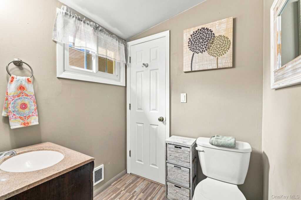 1 Gloria Court, New City, NY 10956 - Photo 26 of 41
