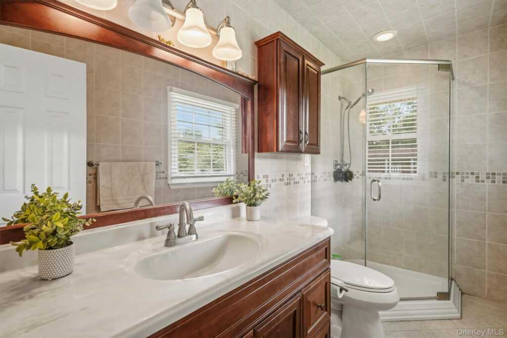 12 Little Brook Lane, New City, NY 10956 - Photo 20 of 47