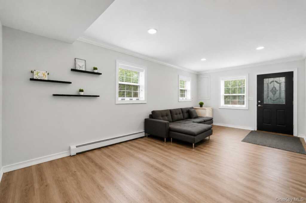 12 Little Brook Lane, New City, NY 10956 - Photo 33 of 47