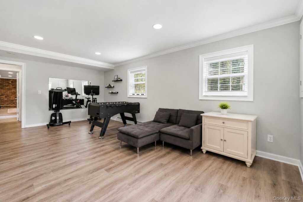 12 Little Brook Lane, New City, NY 10956 - Photo 34 of 47
