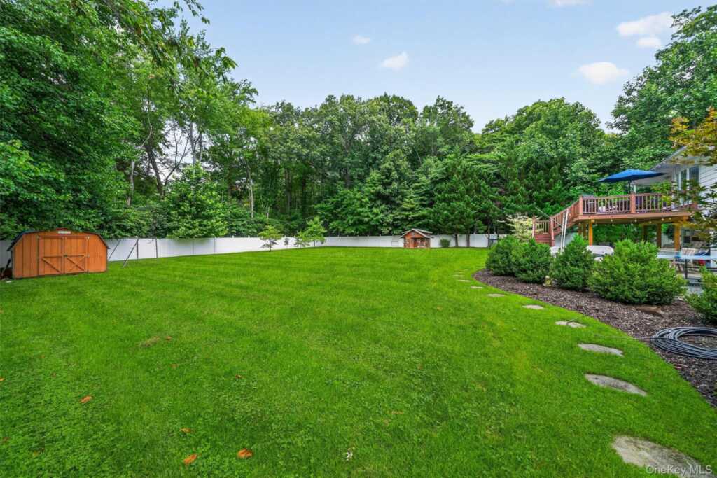 12 Little Brook Lane, New City, NY 10956 - Photo 43 of 47