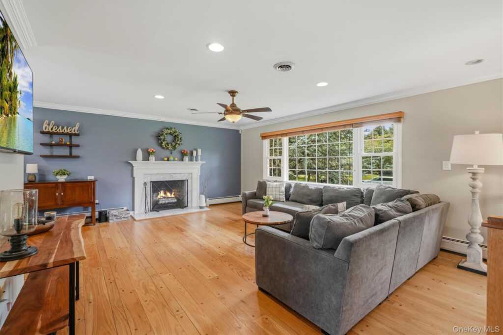 12 Little Brook Lane, New City, NY 10956 - Photo 6 of 47