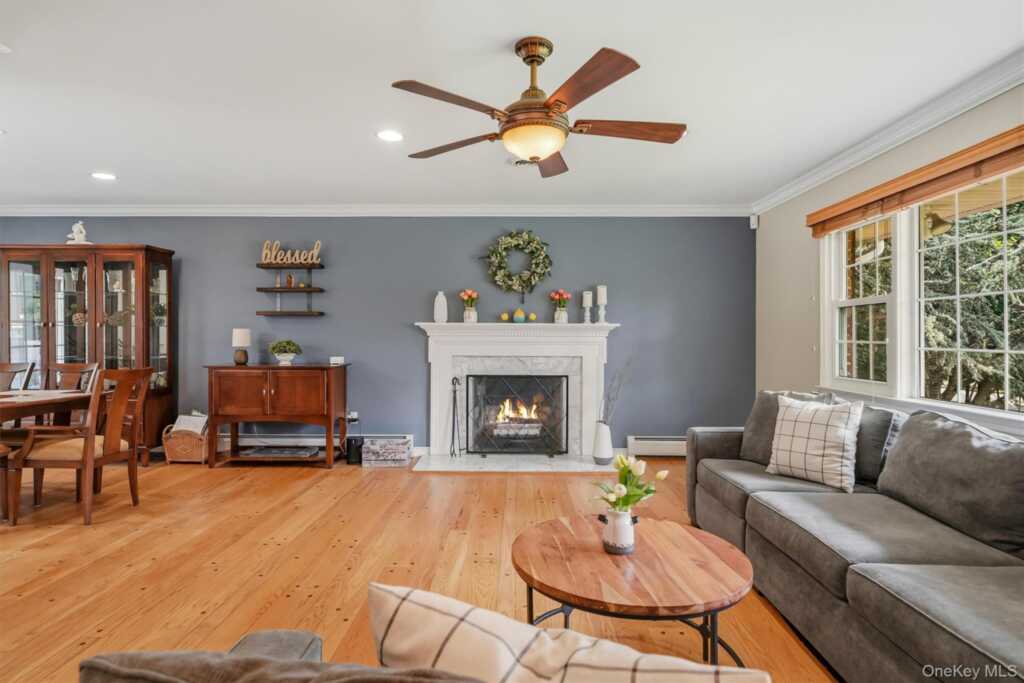 12 Little Brook Lane, New City, NY 10956 - Photo 7 of 47