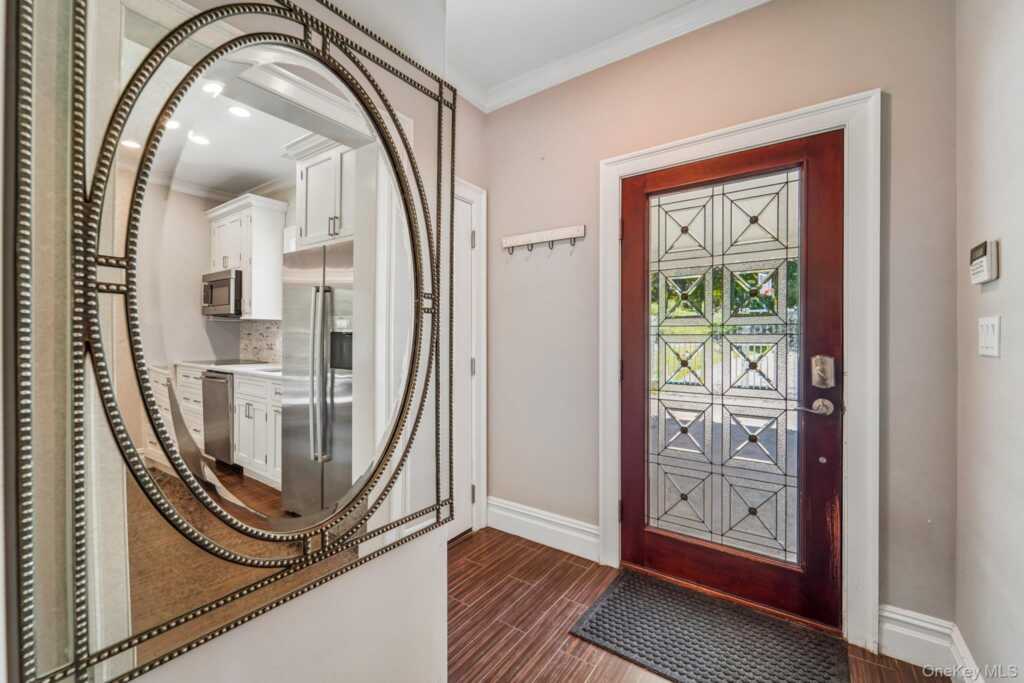 415 Grace Church Street, Rye, NY 10580 - Photo 12 of 25