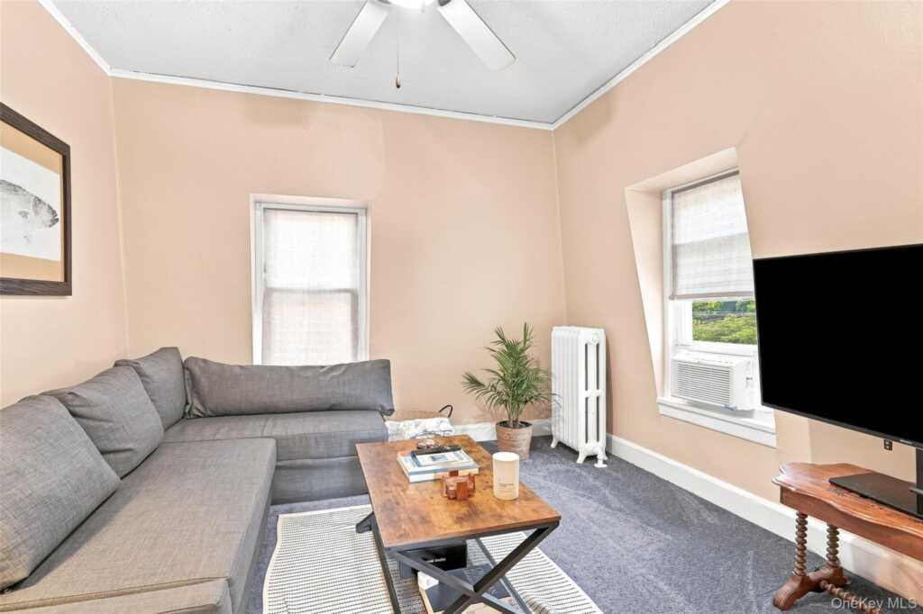 1095 Boston Post Road, Rye, NY 10580 - Photo 14 of 23
