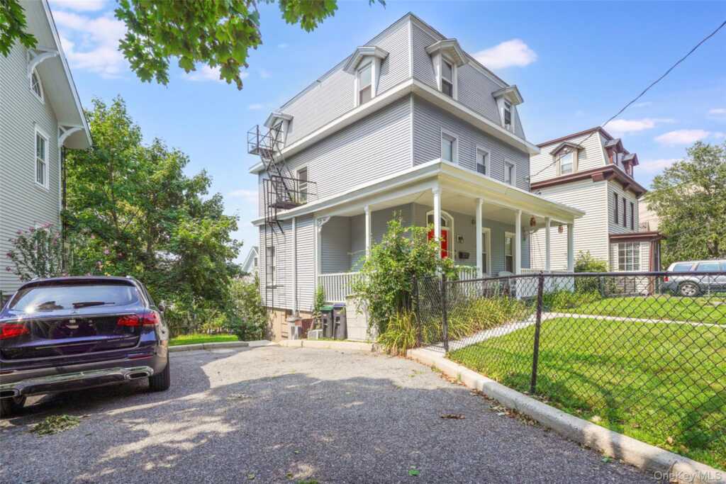 1095 Boston Post Road, Rye, NY 10580 - Photo 20 of 23