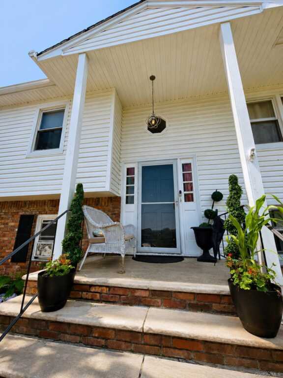 14 Rock Drive, Valley Cottage, NY 10989 - Photo 3 of 30