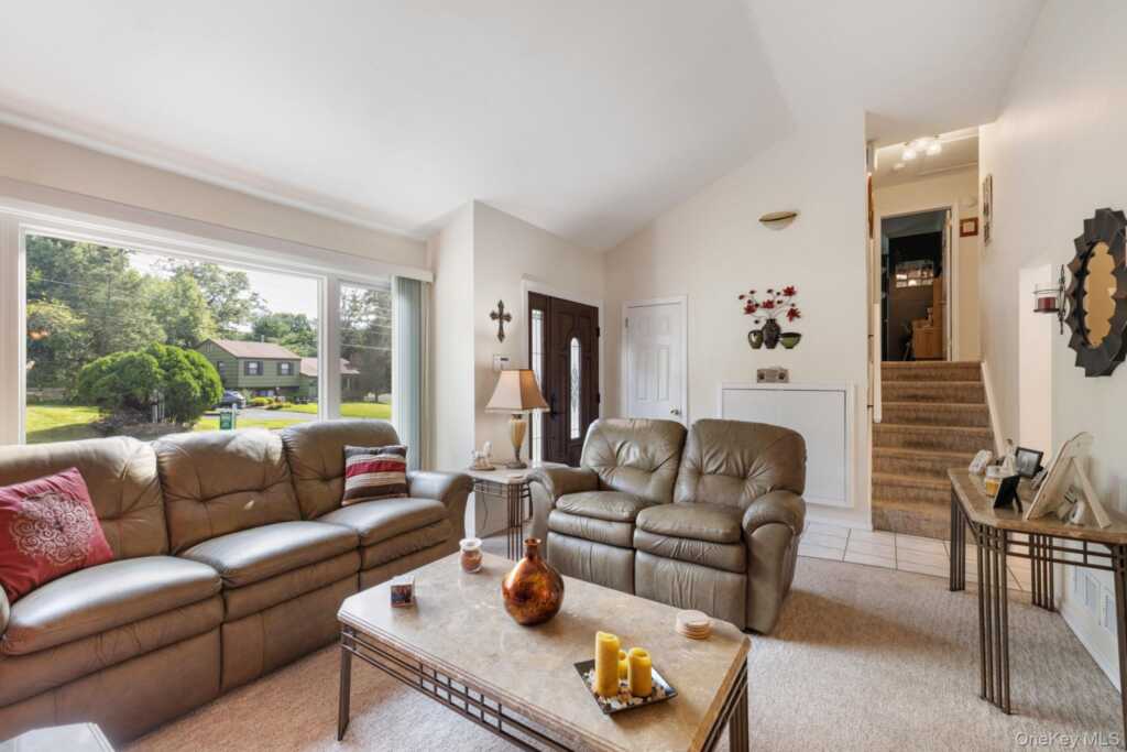 7 Windmill Lane, New City, NY 10956 - Photo 15 of 46