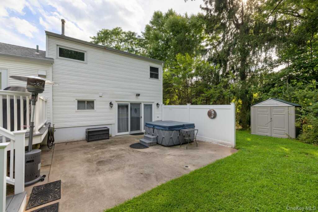 7 Windmill Lane, New City, NY 10956 - Photo 34 of 46