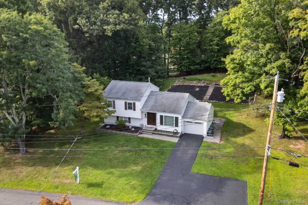 7 Windmill Lane, New City, NY 10956 - Photo 45 of 46