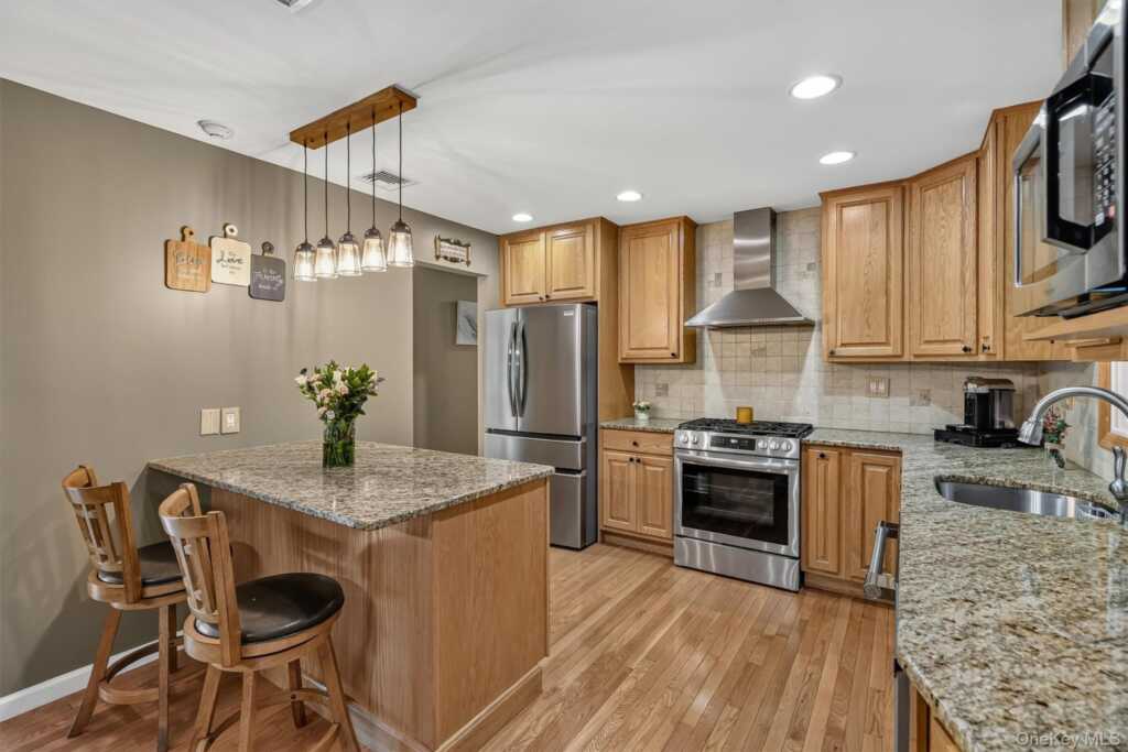 10 Pine Drive, Stony Point, NY 10980 - Photo 13 of 47