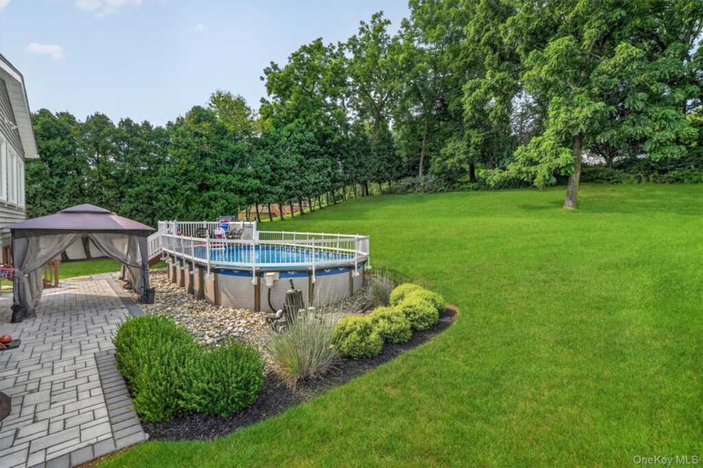 10 Pine Drive, Stony Point, NY 10980 - Photo 41 of 47