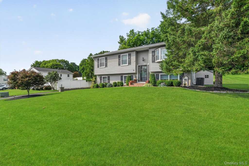 10 Pine Drive, Stony Point, NY 10980 - Photo 45 of 47