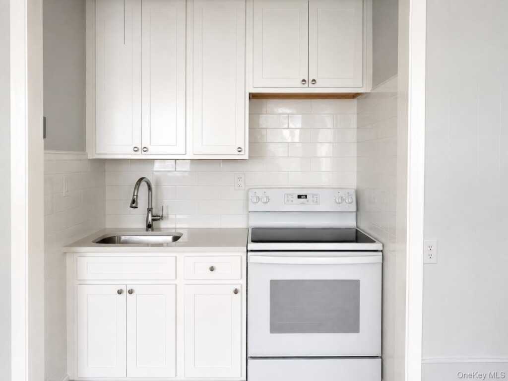 66 N Broadway, Unit #9, Nyack, NY 10960 - Photo 3 of 4
