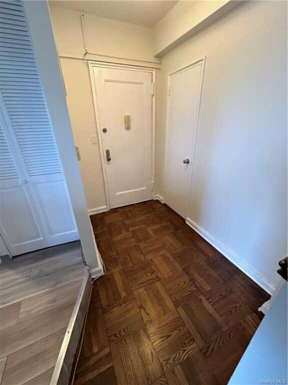 220 Pelham Road, Unit #5E, New Rochelle, NY 10805