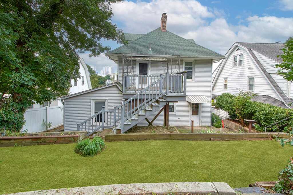 45 Lispenard Avenue, New Rochelle, NY 10801 - Photo 5 of 11