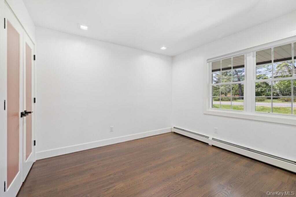 106 S Airmont Road, Suffern, NY 10901 - Photo 14 of 40