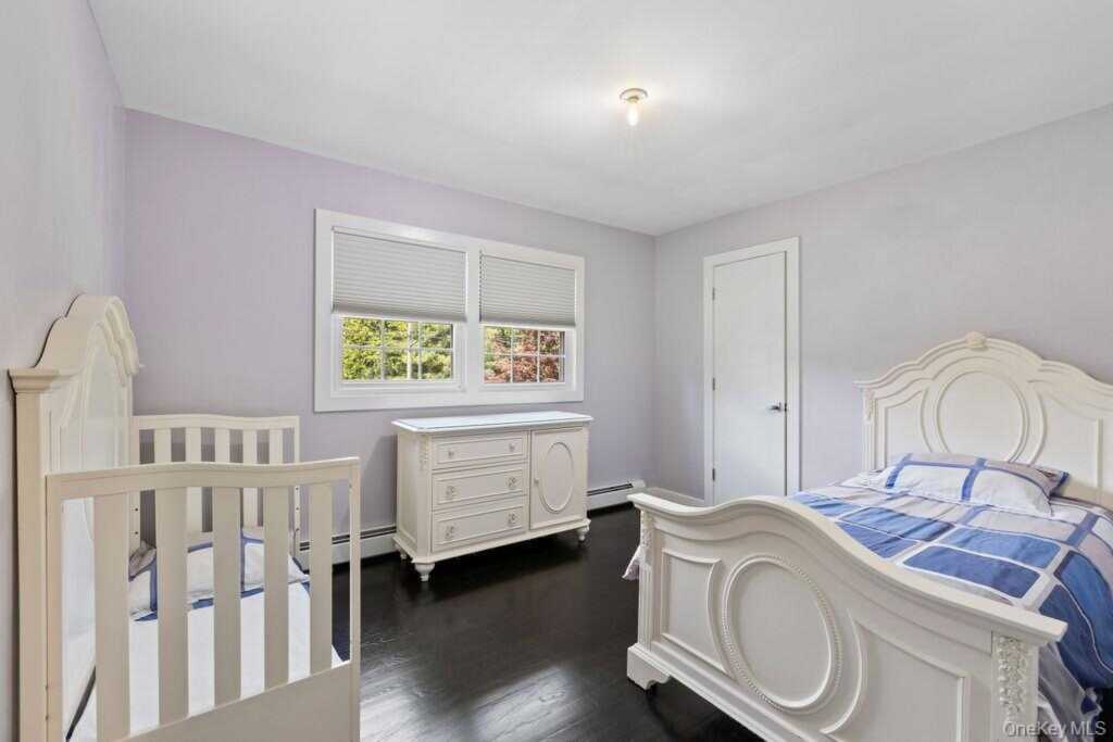 106 S Airmont Road, Suffern, NY 10901 - Photo 29 of 40