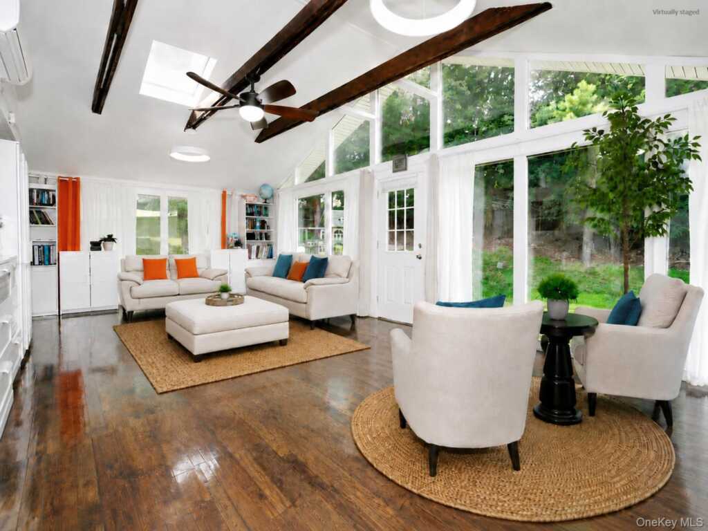 1 Potter Lane, Suffern, NY 10901 - Photo 6 of 38