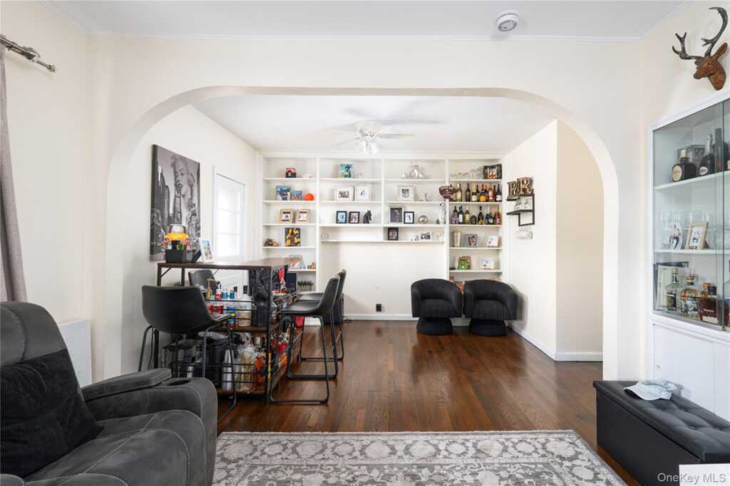 318 William Street, Rye, NY 10573 - Photo 11 of 34