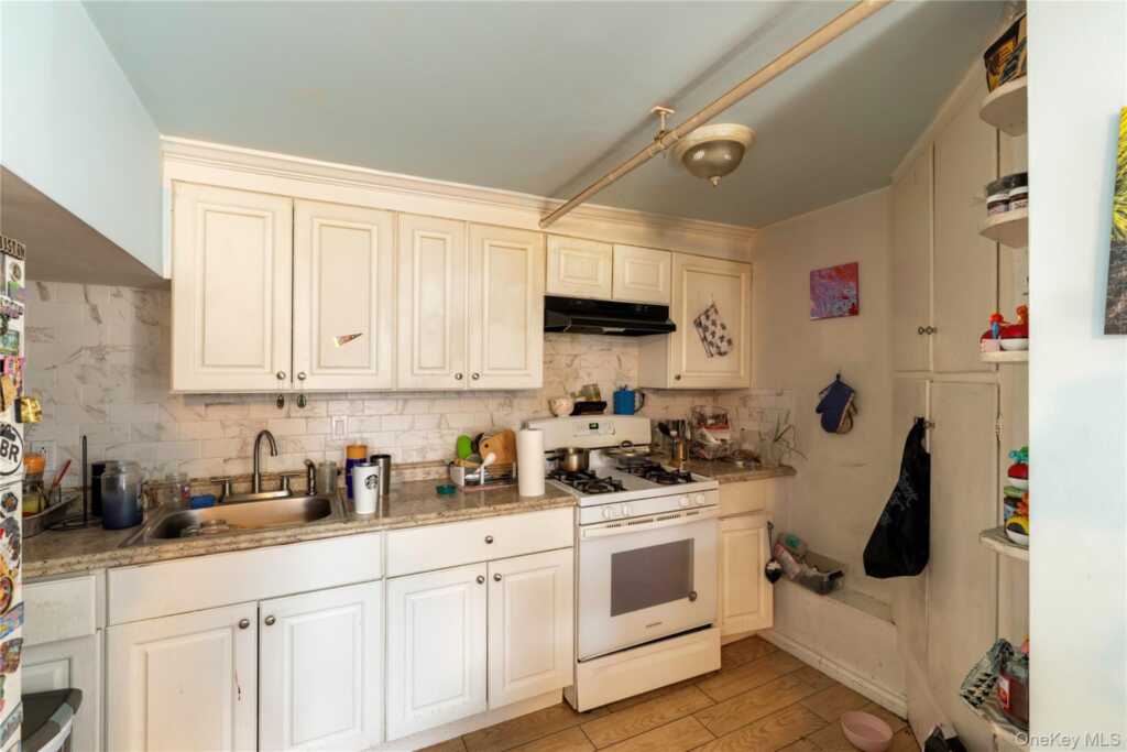 318 William Street, Rye, NY 10573 - Photo 26 of 34