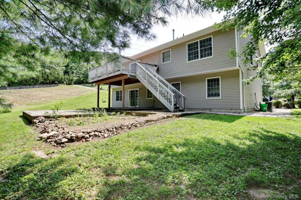 4 Woolf Road, Stony Point, NY 10980 - Photo 29 of 34