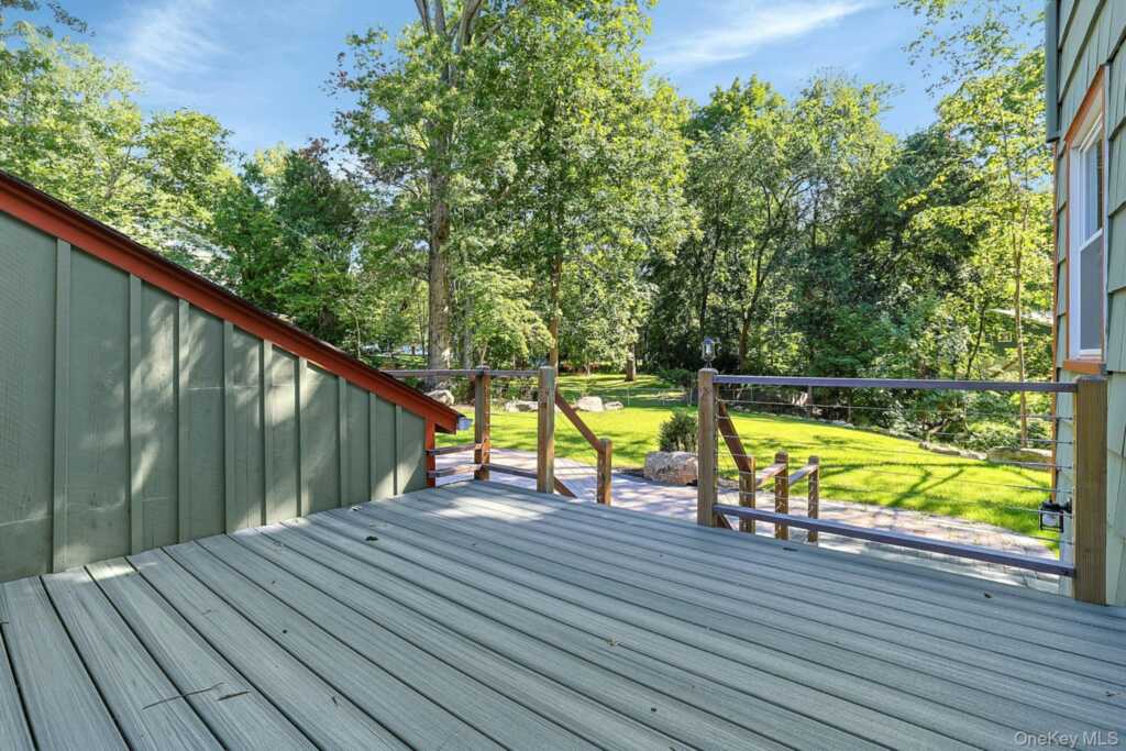 556 Babbling Brook Lane, Valley Cottage, NY 10989 - Photo 20 of 50