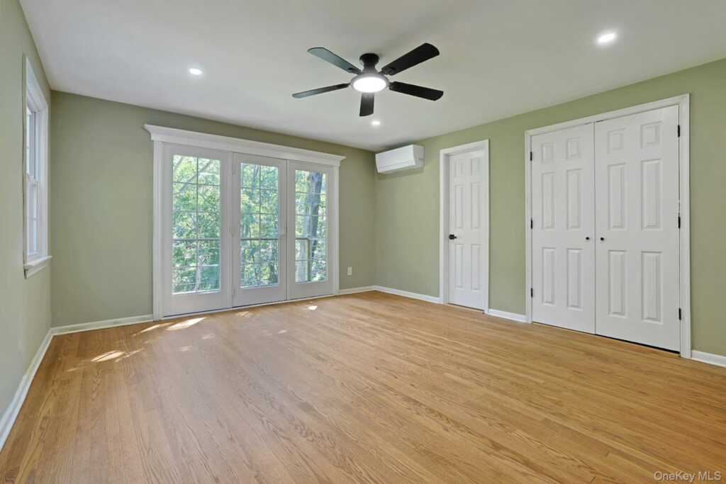 556 Babbling Brook Lane, Valley Cottage, NY 10989 - Photo 24 of 50