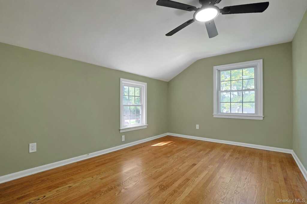 556 Babbling Brook Lane, Valley Cottage, NY 10989 - Photo 34 of 50