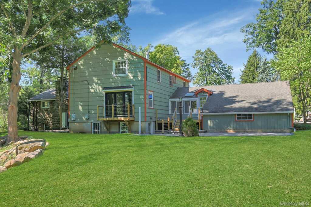 556 Babbling Brook Lane, Valley Cottage, NY 10989 - Photo 44 of 50
