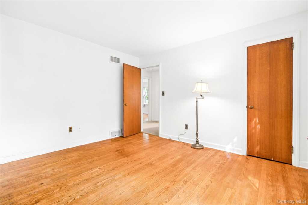 31 Briarwood Drive, New City, NY 10956 - Photo 34 of 45