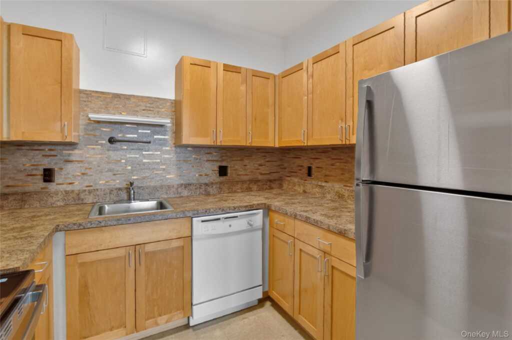 20 S Broadway, Unit #305, Nyack, NY 10960 - Photo 15 of 25