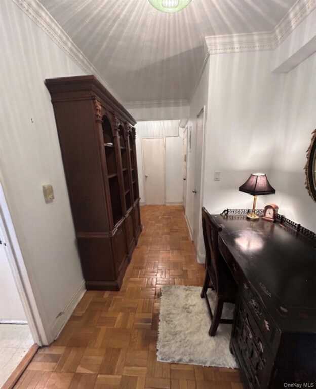 230 Pelham Road, Unit #5o, New Rochelle, NY 10805