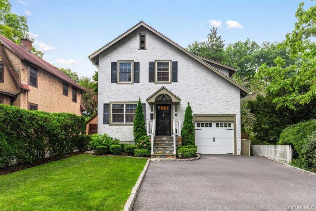 14 Fernwood Avenue, Rye, NY 10580