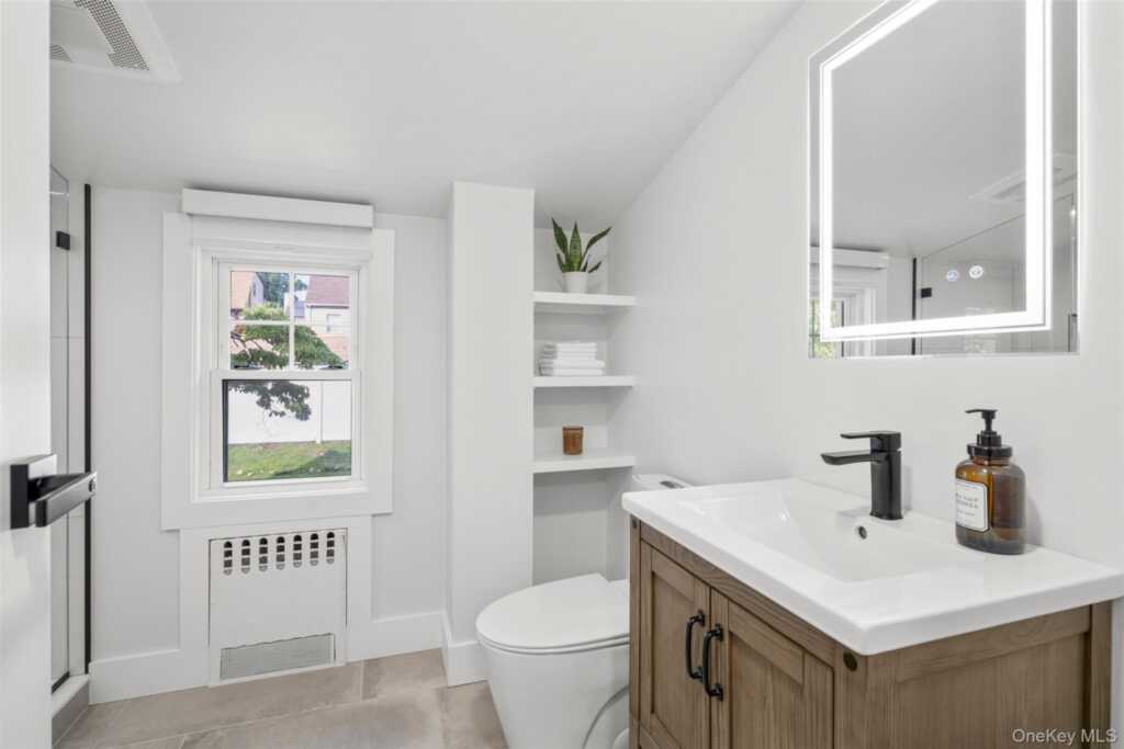 36 Pilgrim Drive, Rye, NY 10573 - Photo 14 of 33