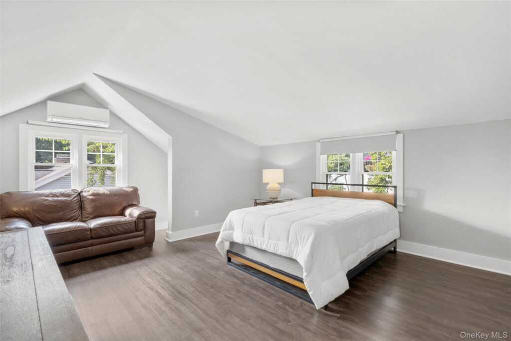 36 Pilgrim Drive, Rye, NY 10573 - Photo 16 of 33
