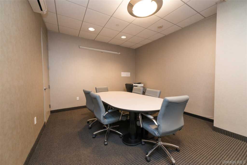 25 Leroy Place, Unit #501, New Rochelle, NY 10805 - Photo 14 of 16