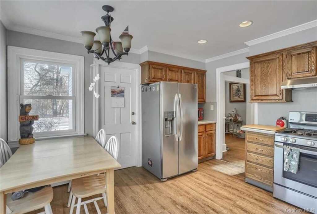 30 Montebello Road, Suffern, NY 10901 - Photo 9 of 15