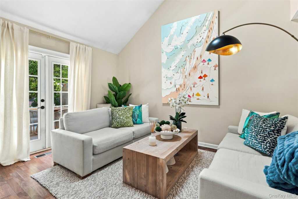 50 Pondview, Unit #C, Rye, NY 10580 - Photo 10 of 26