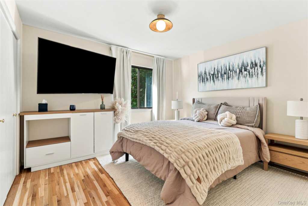 50 Pondview, Unit #C, Rye, NY 10580 - Photo 17 of 26