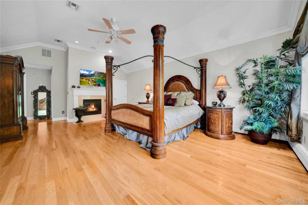 12 Stone Meadow Lane, Suffern, NY 10901 - Photo 15 of 35