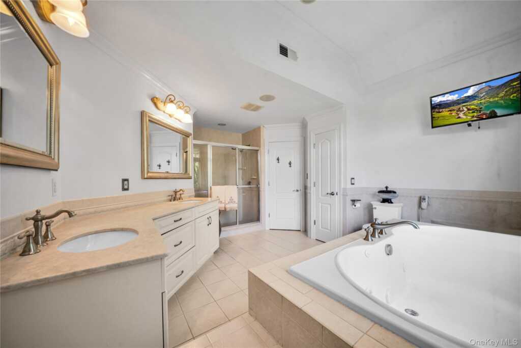 12 Stone Meadow Lane, Suffern, NY 10901 - Photo 18 of 35