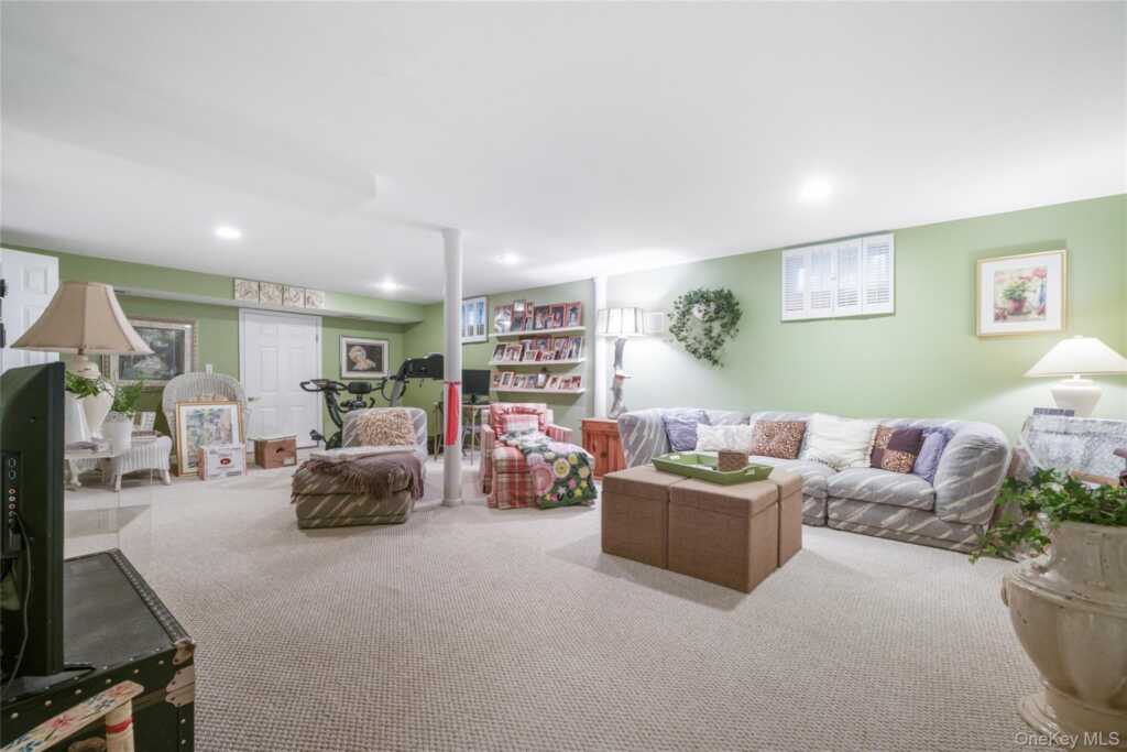 29 Fay Road, New City, NY 10956 - Photo 25 of 41
