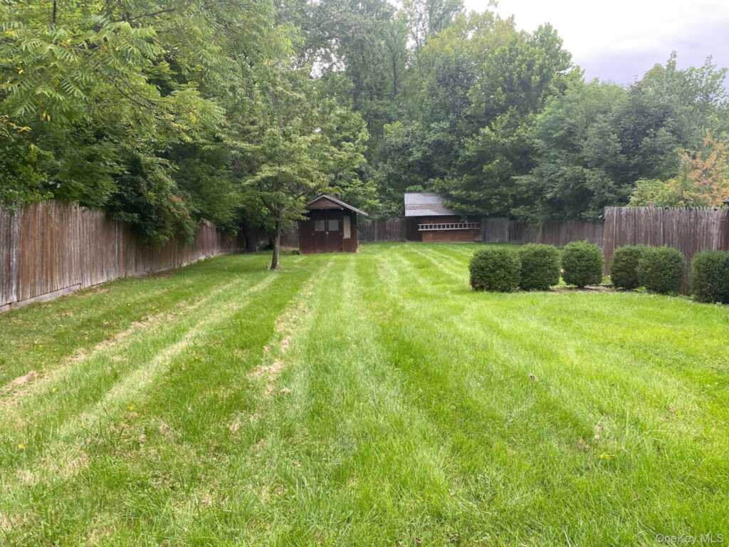 421 Call Hollow Road, Stony Point, NY 10980 - Photo 4 of 23