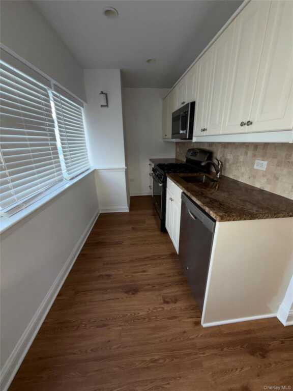 1 Landmark Square, Unit #115, Rye, NY 10573 - Photo 12 of 16