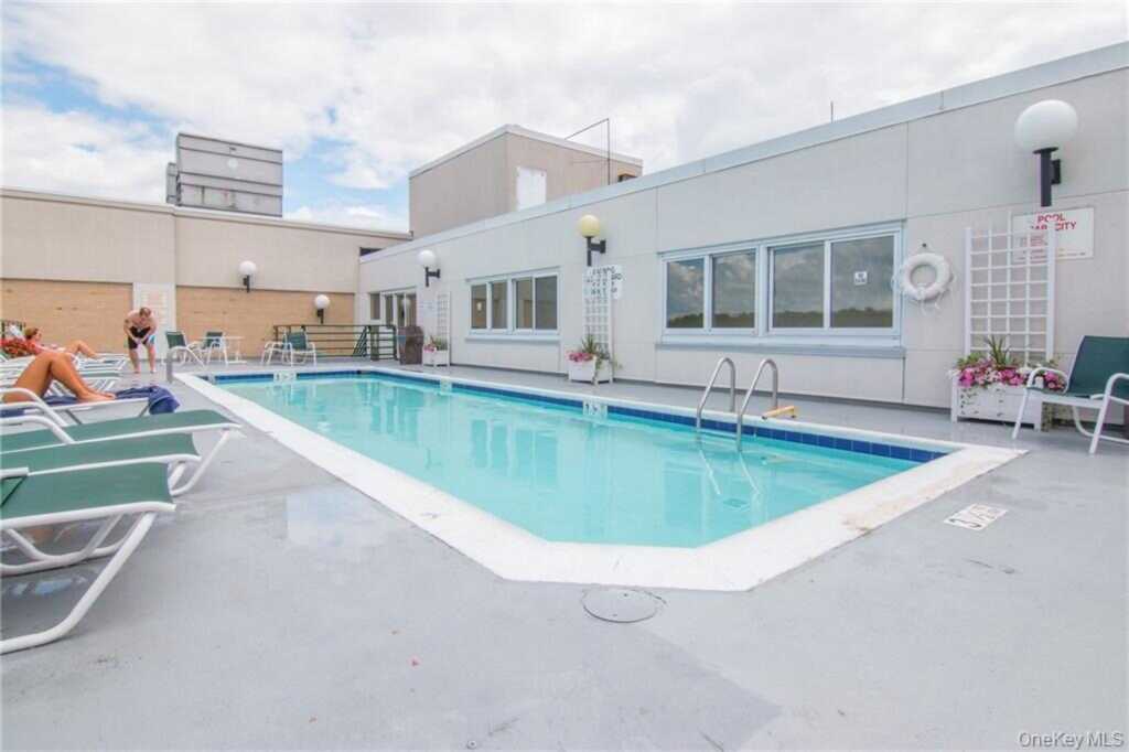 1 Landmark Square, Unit #115, Rye, NY 10573 - Photo 5 of 16