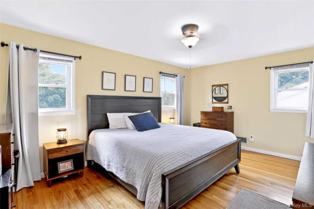 11 Crestwood Drive, Suffern, NY 10901 - Photo 14 of 50