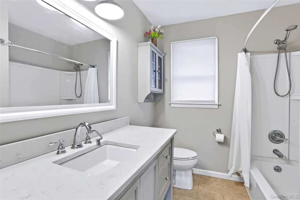 11 Crestwood Drive, Suffern, NY 10901 - Photo 15 of 50