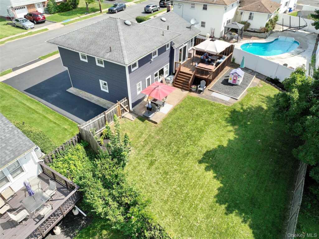 11 Crestwood Drive, Suffern, NY 10901 - Photo 34 of 50