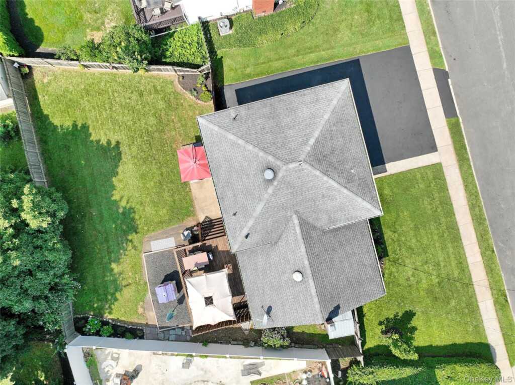 11 Crestwood Drive, Suffern, NY 10901 - Photo 42 of 50